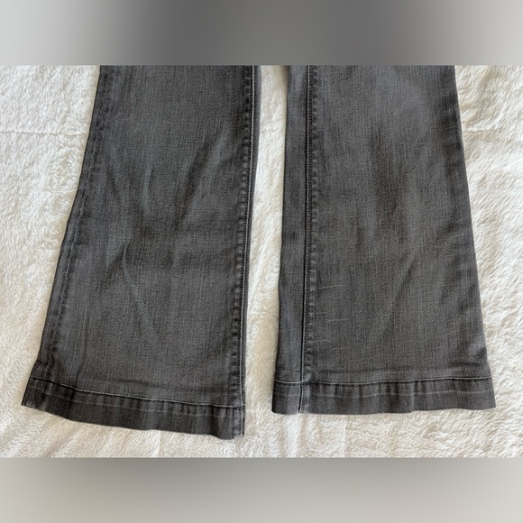 7 For All Mankind Ginger Wide-Leg Flare Jeans - Grey - Picture 5 of 13